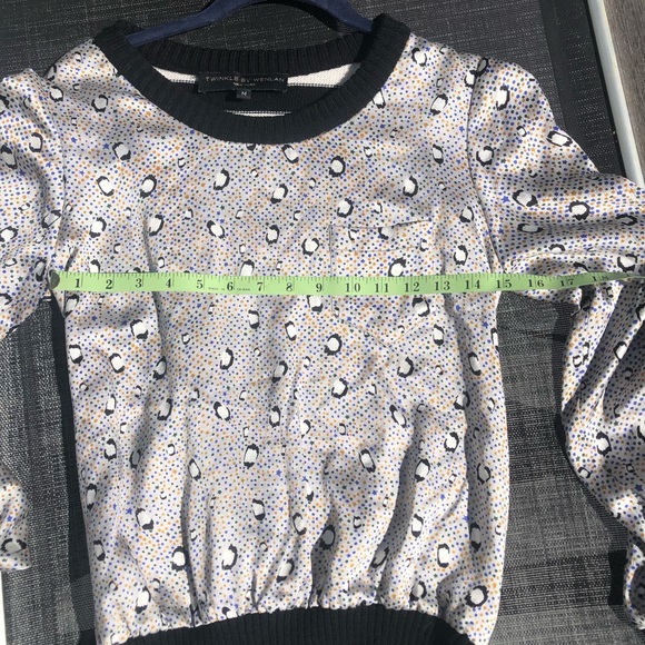 Gorgeous unique silk and wool top - Picture 10 of 12